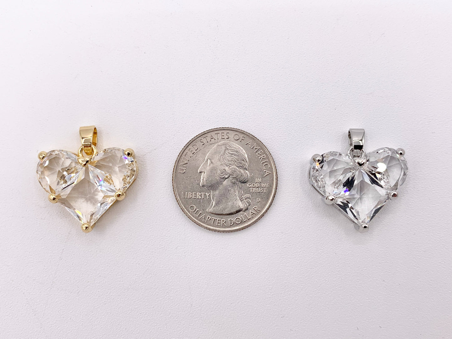 Cute Luxury CZ Heart Charms Real 18K Gold/Platinum Plated Micro CZ Pave Rhinestone Heart Pendant Over Brass 5 PCS
