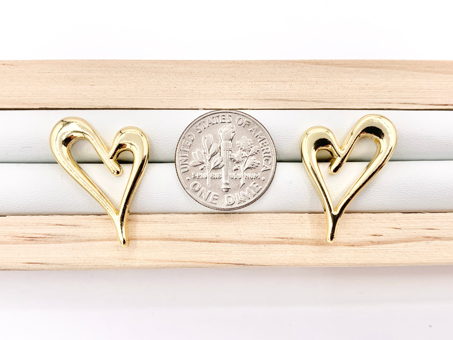 Cute Hollow Heart Earring Stud in Real 18K Gold and Silver Plated Over Copper 5 PAIRS