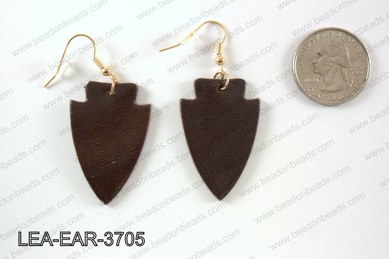 Leather arrow earrings 37x24mm LEA-EAR-3705
