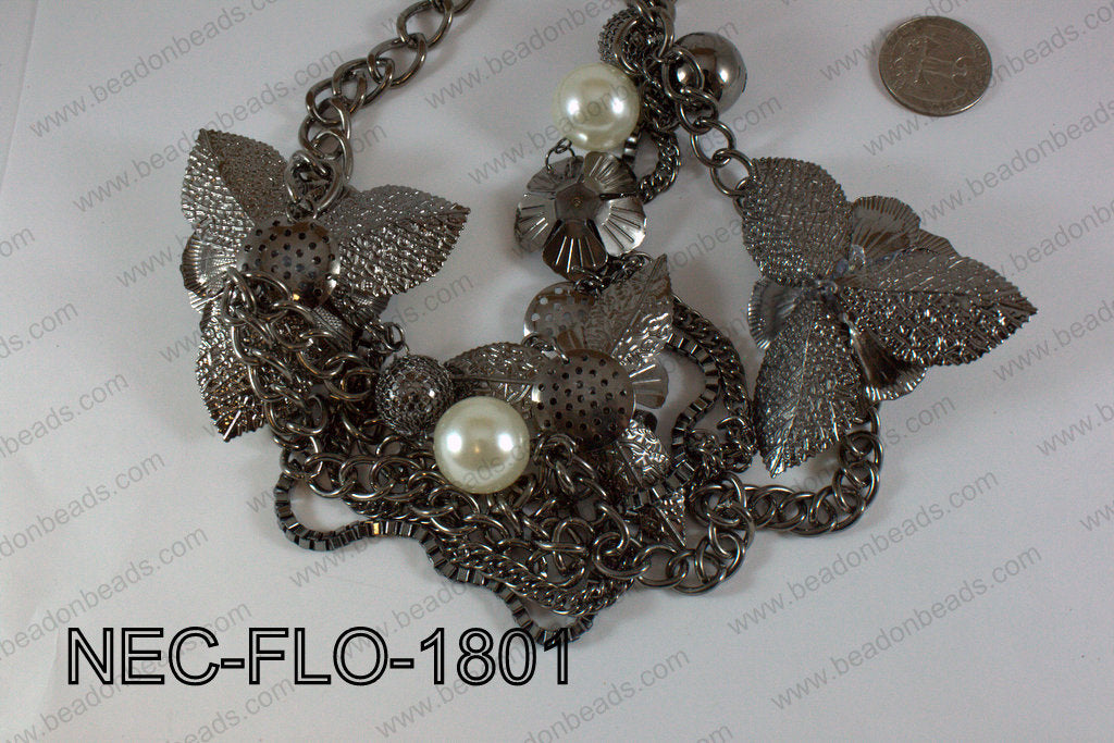 Necklace With White Flowers 60mmNEC-FLO-1801