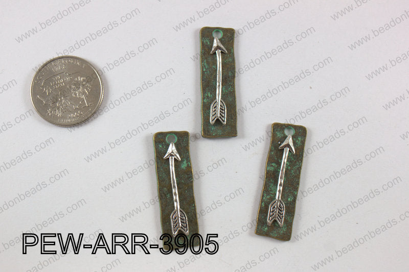 Pewter arrow bar pendant 11x 39 mm PEW-ARR-3905
