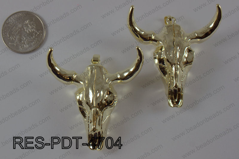 Resin ox head pendant with electroplating gold RES-PDT-4704