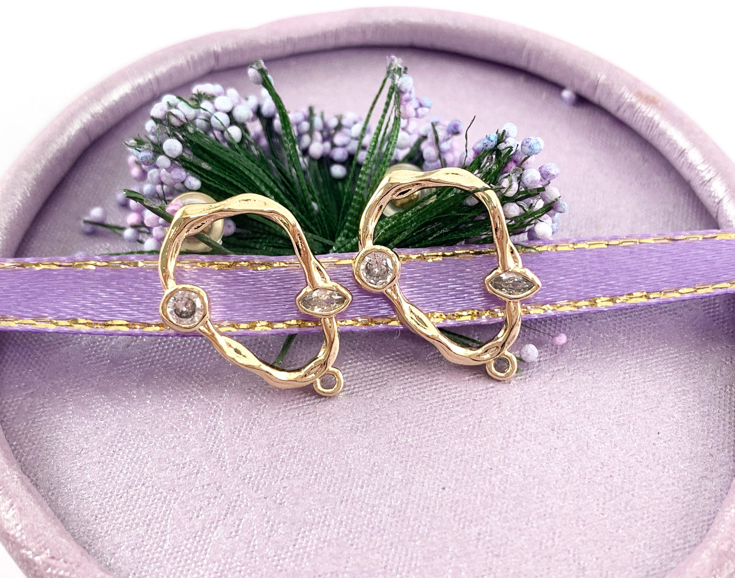 Organic Ovals with Geometric Cubic Zirconia Earring Findings Component with Loop in 18K Gold plated Copper 5 pairs