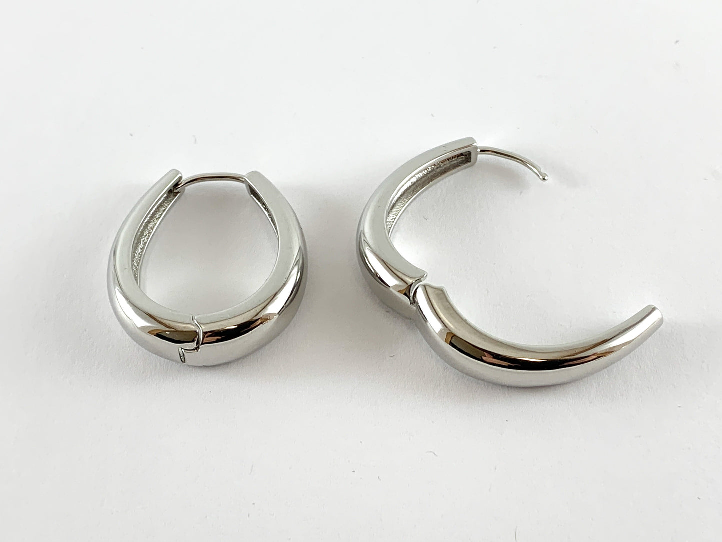 18K Real Gold/Platinum Plated Oval Hoops Earrings 3 pairs