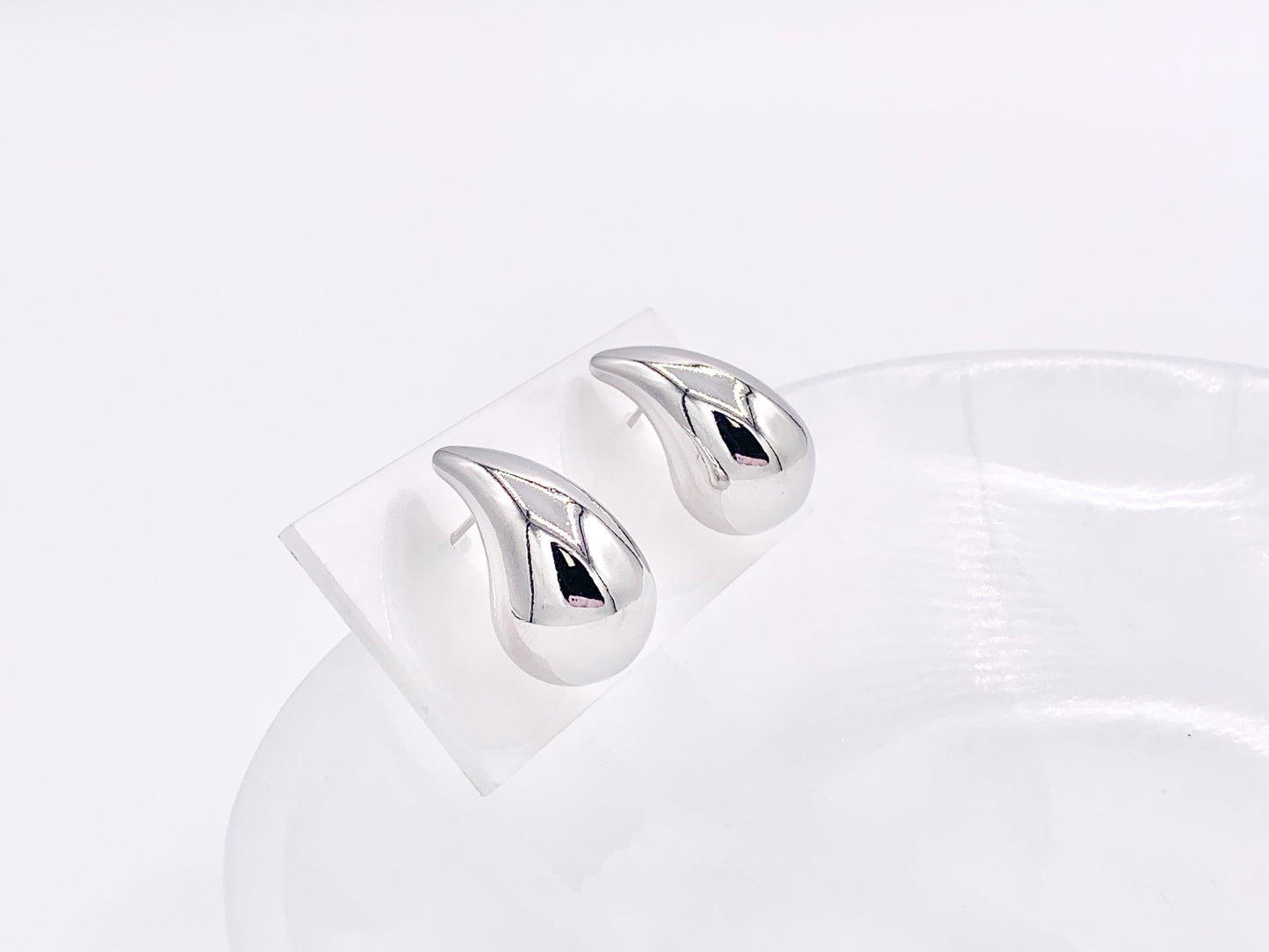 Lightweight Drop Puffy Earrings in 18K Gold or Silver Plated Copper 3 pairs