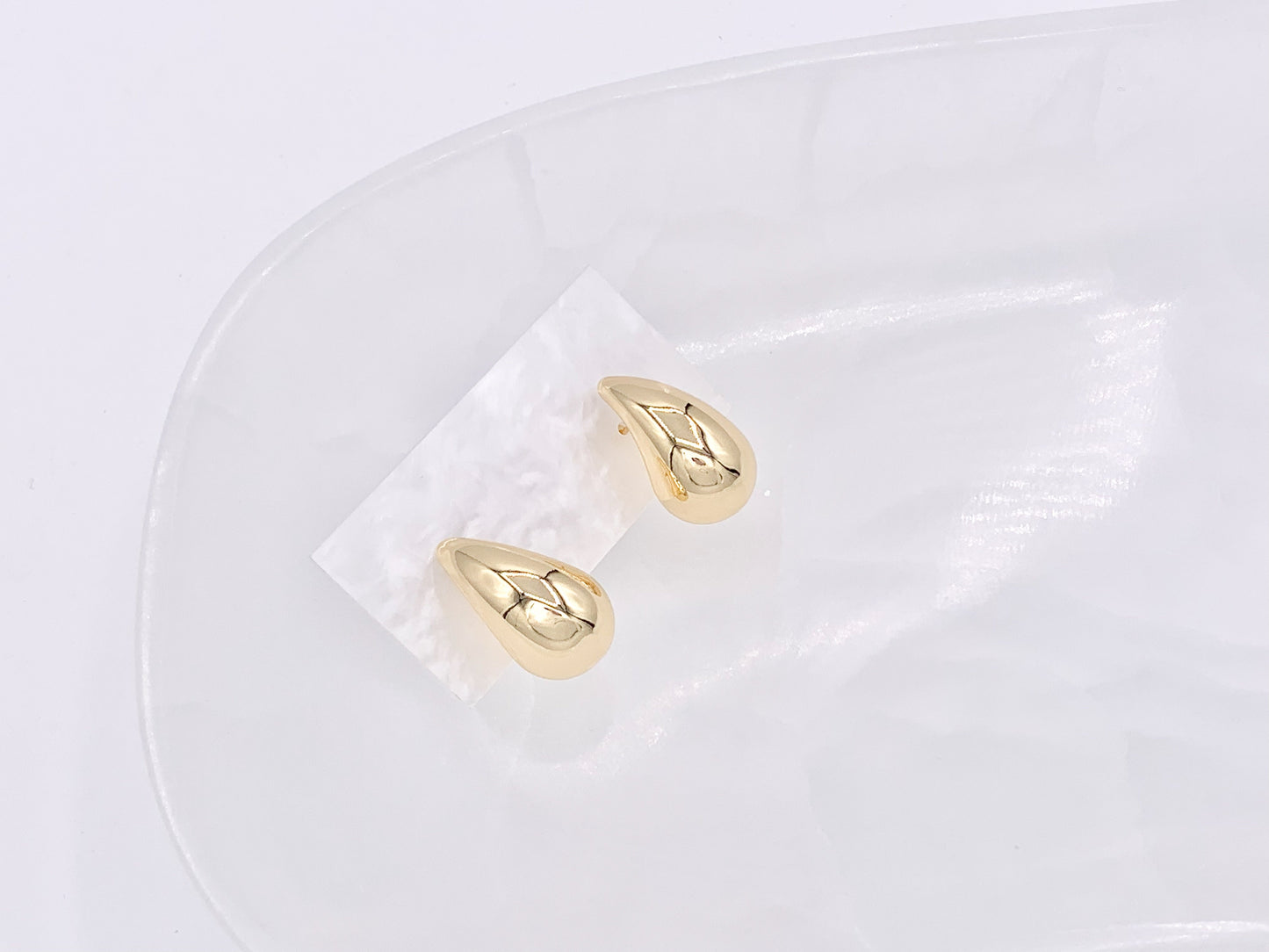 Lightweight Drop Puffy Earrings in 18K Gold or Silver Plated Copper 3 pairs