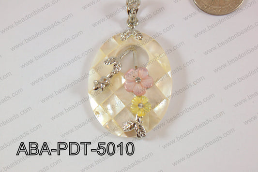 Abalone Pendant White Lip Oval with flower 35x50mm ABA-PDT-5010