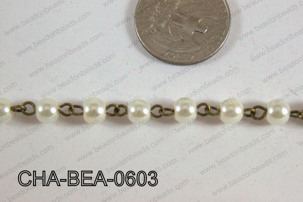 Bronze Chain with Glass Pearl 6mm CHA-BEA-0603