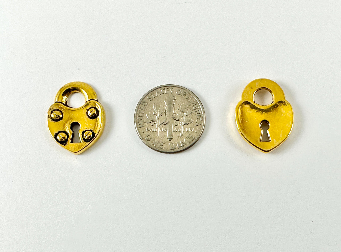 Pewter Rustic Heart Lock Charms Valentine's Day Heart Lock Pendants in Antique Gold, Silver, Copper and Bronze Color