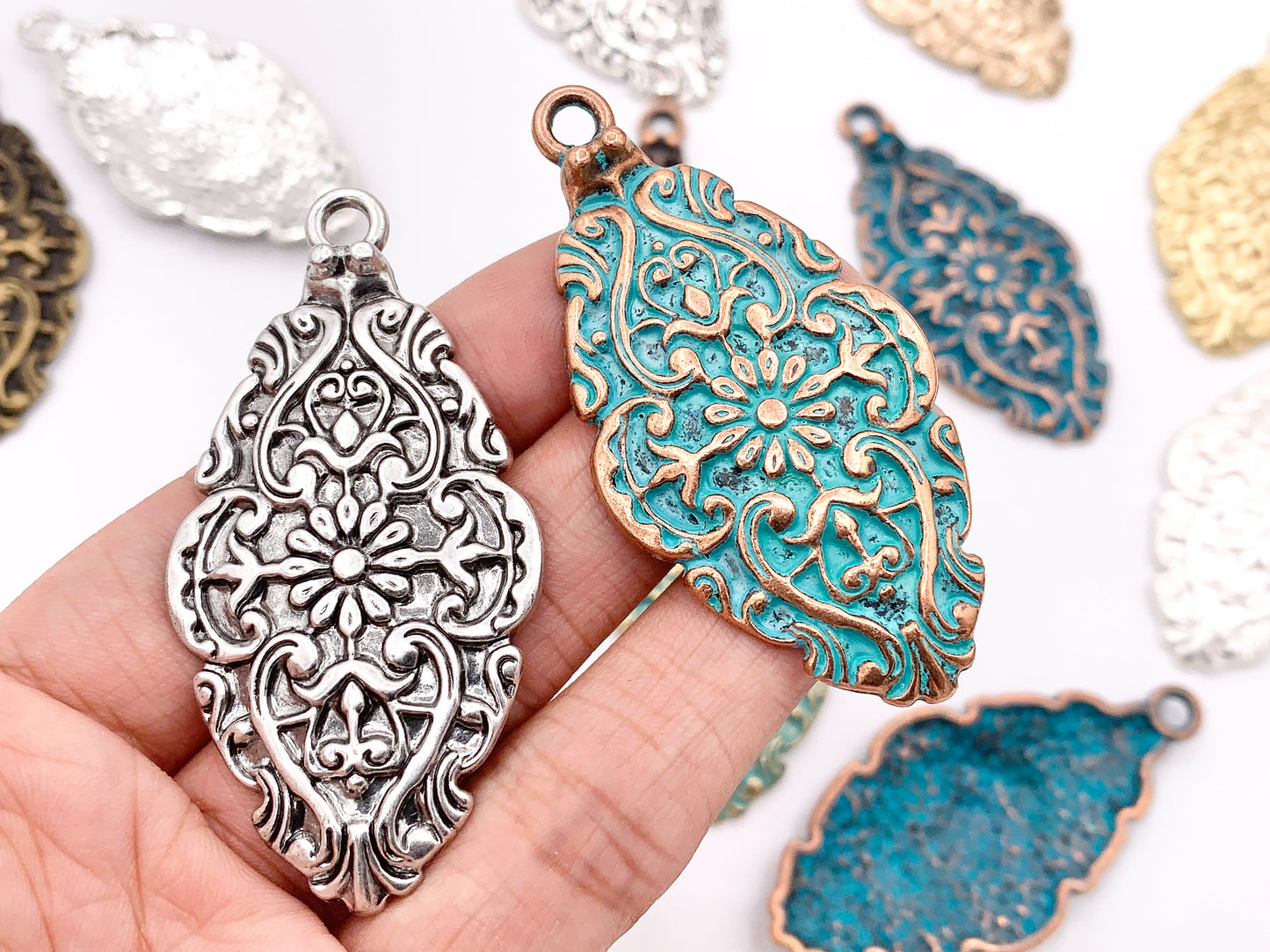 28x56mm Pewter Flower Carved Shield Pendants Beautiful Antique Looking Oval Pendant in 11 Colors