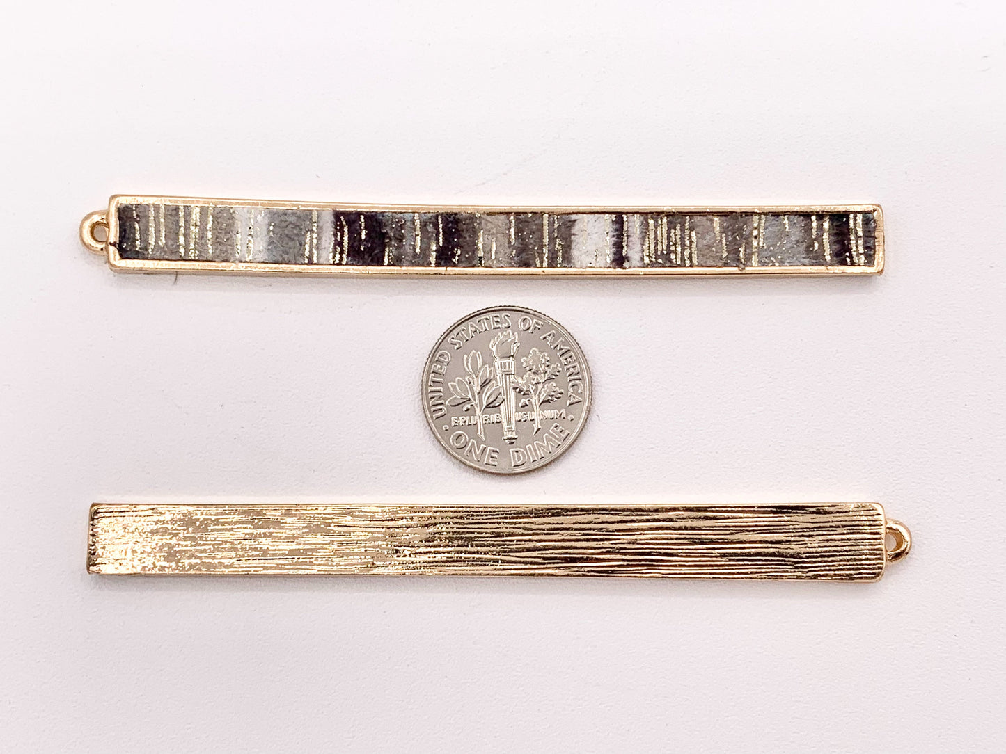 7x83mm/3.26 inches Pewter Hand Crafted Bar Pendants with Gray Fabric in Gold, Silver and Brass