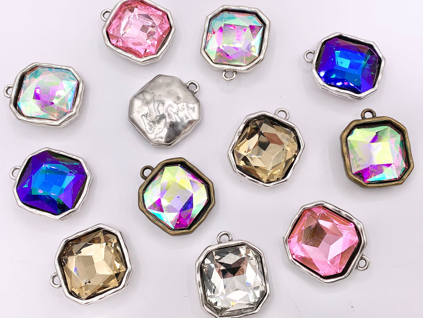 29mm Pewter Large Soldered Crystal Square Silver And Bronze Pendant Available in 6 Colors 5 PCS