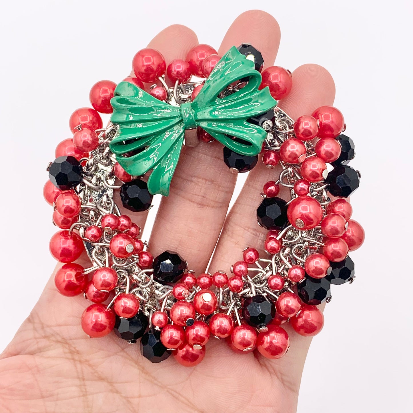 Dangle Beaded Christmas Wreath Holiday Decoration Red and Green Pendant With Crystal & Imitation Pearls