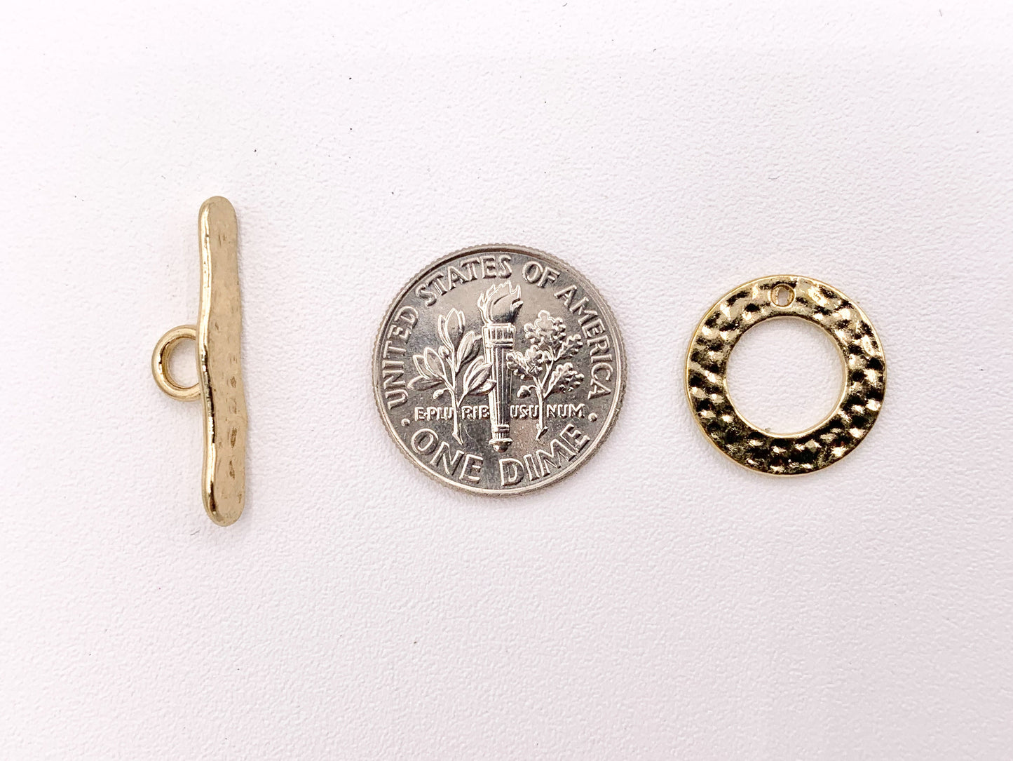 14mm Pewter Toggles Hammered Circle Clasps in Gold, Light Gold, Silver, Bronze And Gunmetal
