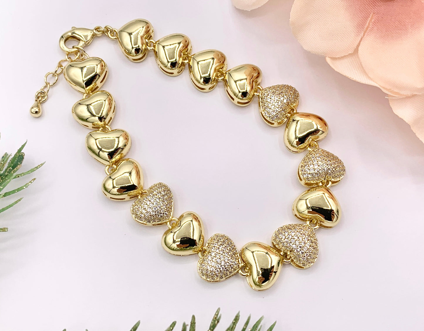 7.5" Delicate Cute CZ Pave Puffy Heart Bracelet in 18K Gold Plated Copper 1 PC
