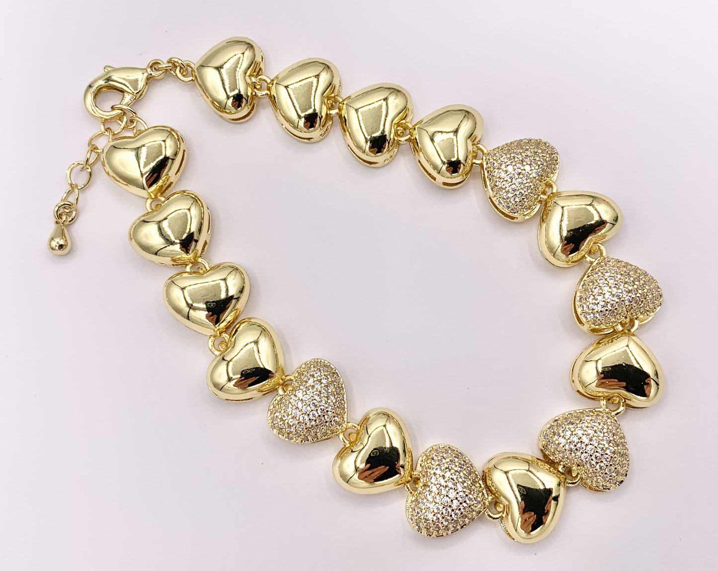 7.5" Delicate Cute CZ Pave Puffy Heart Bracelet in 18K Gold Plated Copper 1 PC