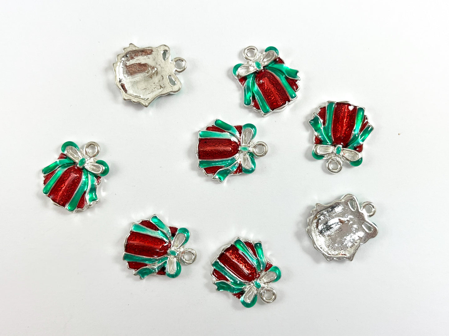 17x19mm Pewter Enamel Christmas Red & Green Silver Gift Box Charm 24PCS