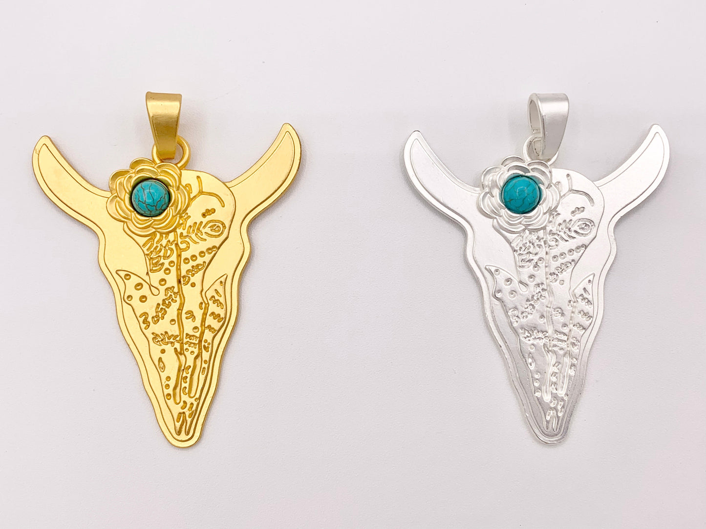 2.25x2.75 inches Pewter Steer Head Pendant With Turquoise Howlite in Gold, Brass, Matte Gold, Matte Silver