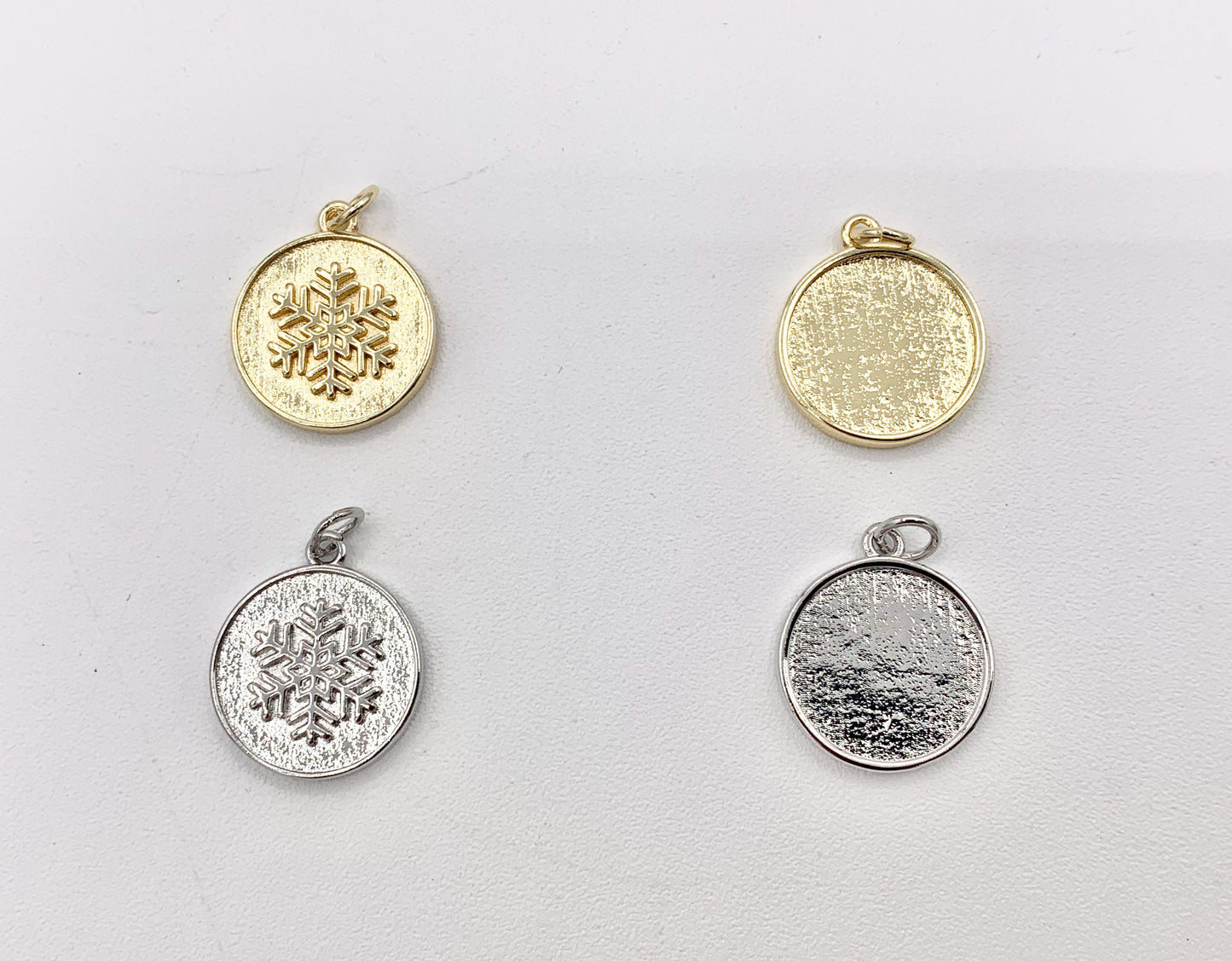 Cute Christmas Snowflake Coin Charm in Real Gold/Silver 18K Plated Over Copper 10 PCS