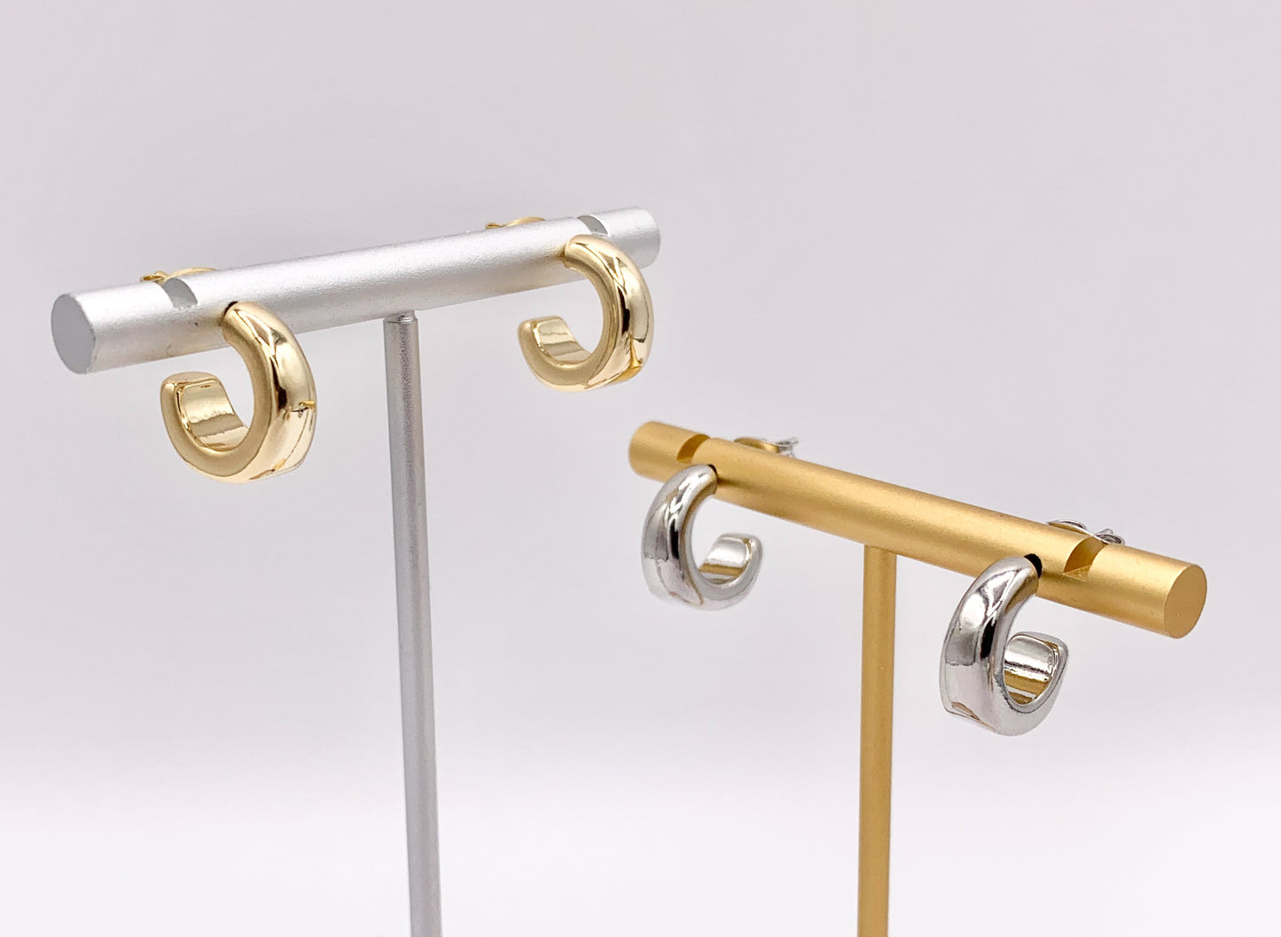 Minimalist Plain Thick Earring Hoops in 18K Gold/Silver Plated Over Brass  5 PAIRS