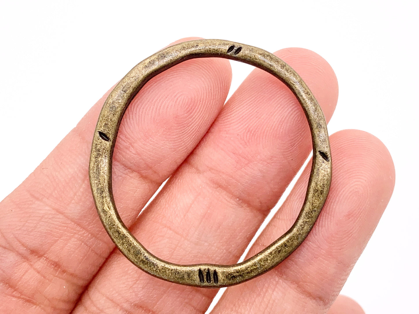 32mm Pewter Irregular Large Circle Pendants Carved Hoop Ring Bulk Order in 9 Colors