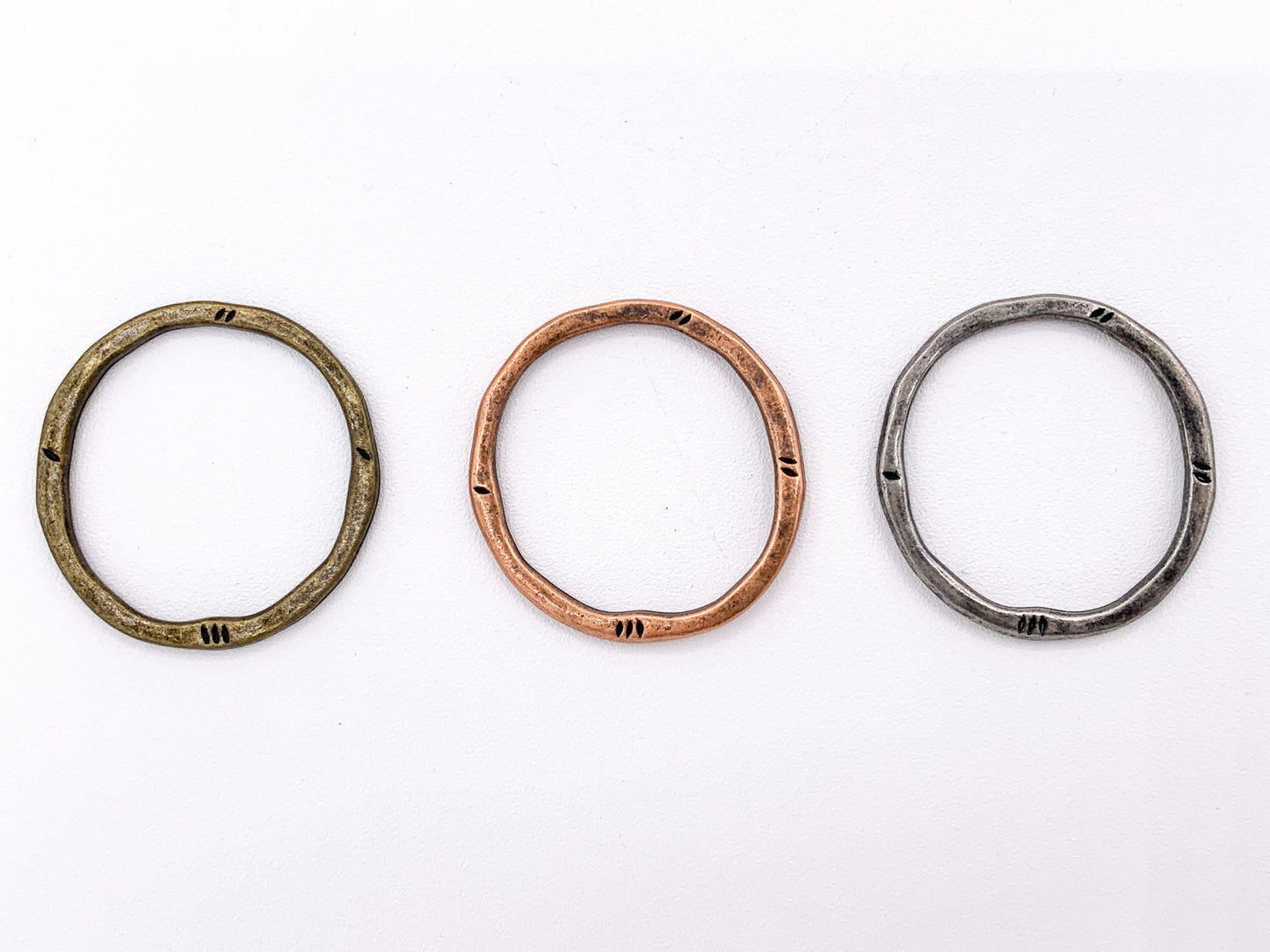 32mm Pewter Irregular Large Circle Pendants Carved Hoop Ring Bulk Order in 9 Colors