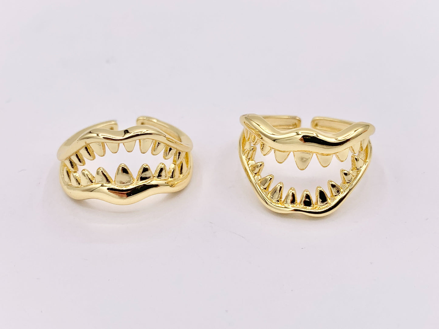 Cute Shark Mouth Minimalist Ring Shark Teeth Adjustable Ring in 18K Gold Plated Copper 5 PCS