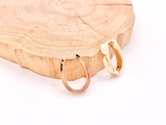Minimalist Oval Shaped Earring Huggies 18K Gold Plated Over Copper Earrings 5 Pairs