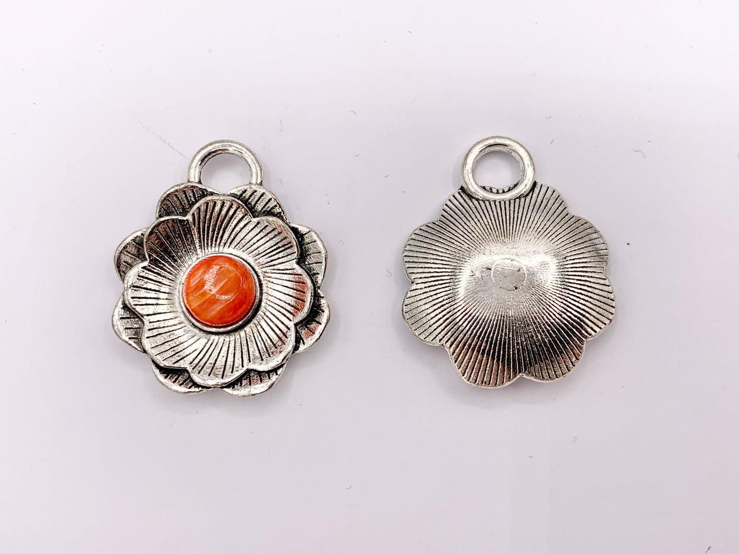 Tibetan Silver Flower Pendant With Spiny Oyster and Labradorite Handmade Pendant 1 PC