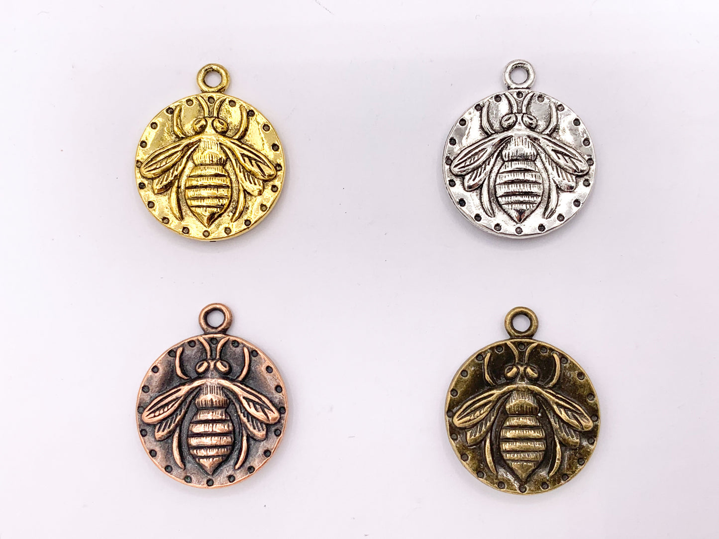 20mm Pewter Double Sided Bumble Bee Carved Circle Pendants Cute Animal Coin Charms Bulk Order in Gold, Silver, Brass, Copper 125G