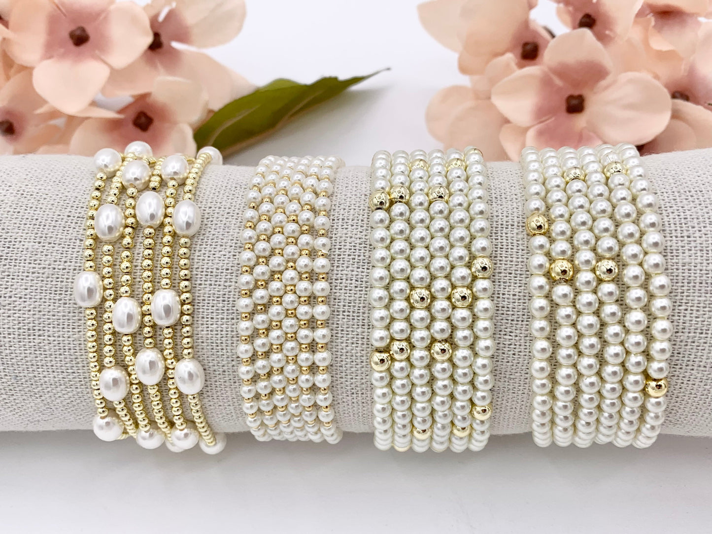 18K Gold Plated Hematite Freshwater Pearl Glass Pearl Dainty Stretchy Bracelet 1 piece