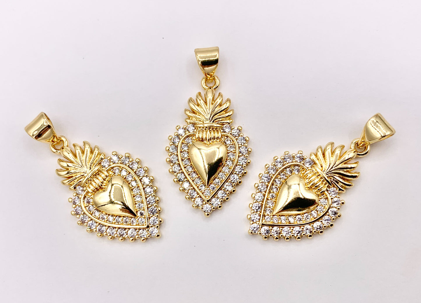 Rhinestone Heart Charm Pendants in CZ Pave 18K Gold Plated Copper 6 PCS