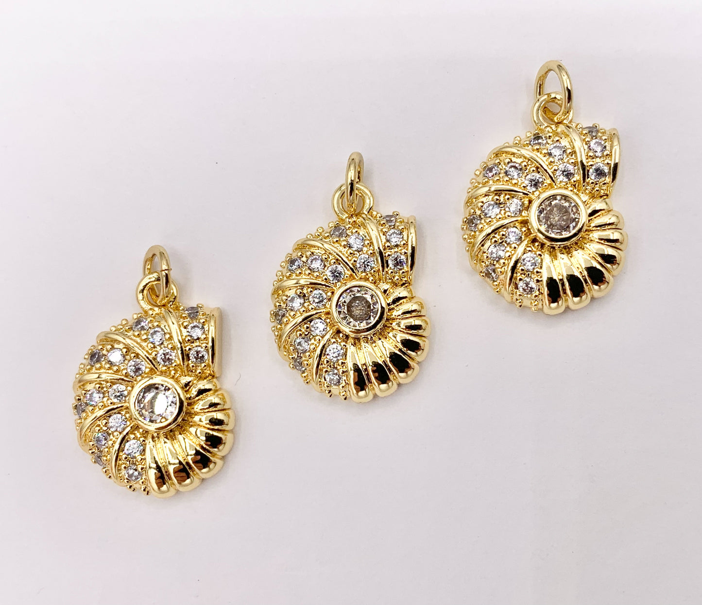 Cute CZ Pave Conch Shell Charms Pendants Plated in 18K Gold Copper Base 10 PCS