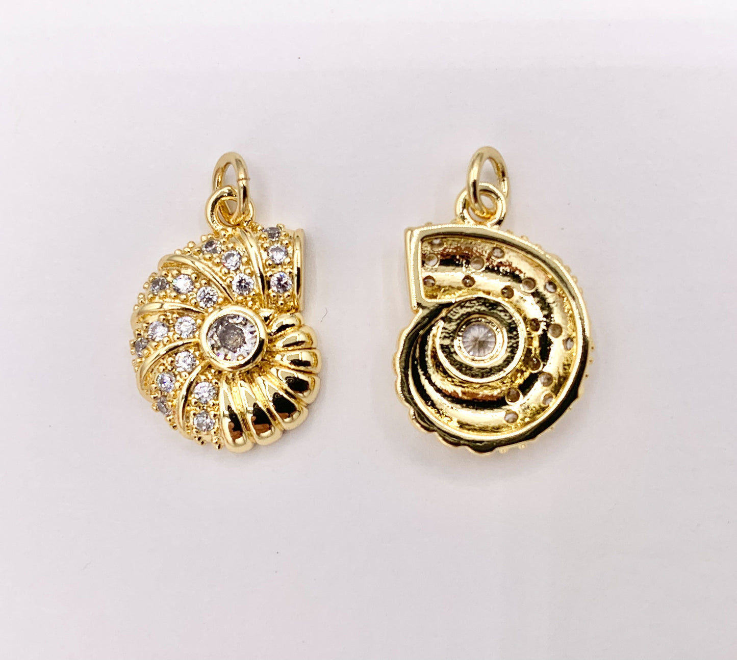 Cute CZ Pave Conch Shell Charms Pendants Plated in 18K Gold Copper Base 10 PCS