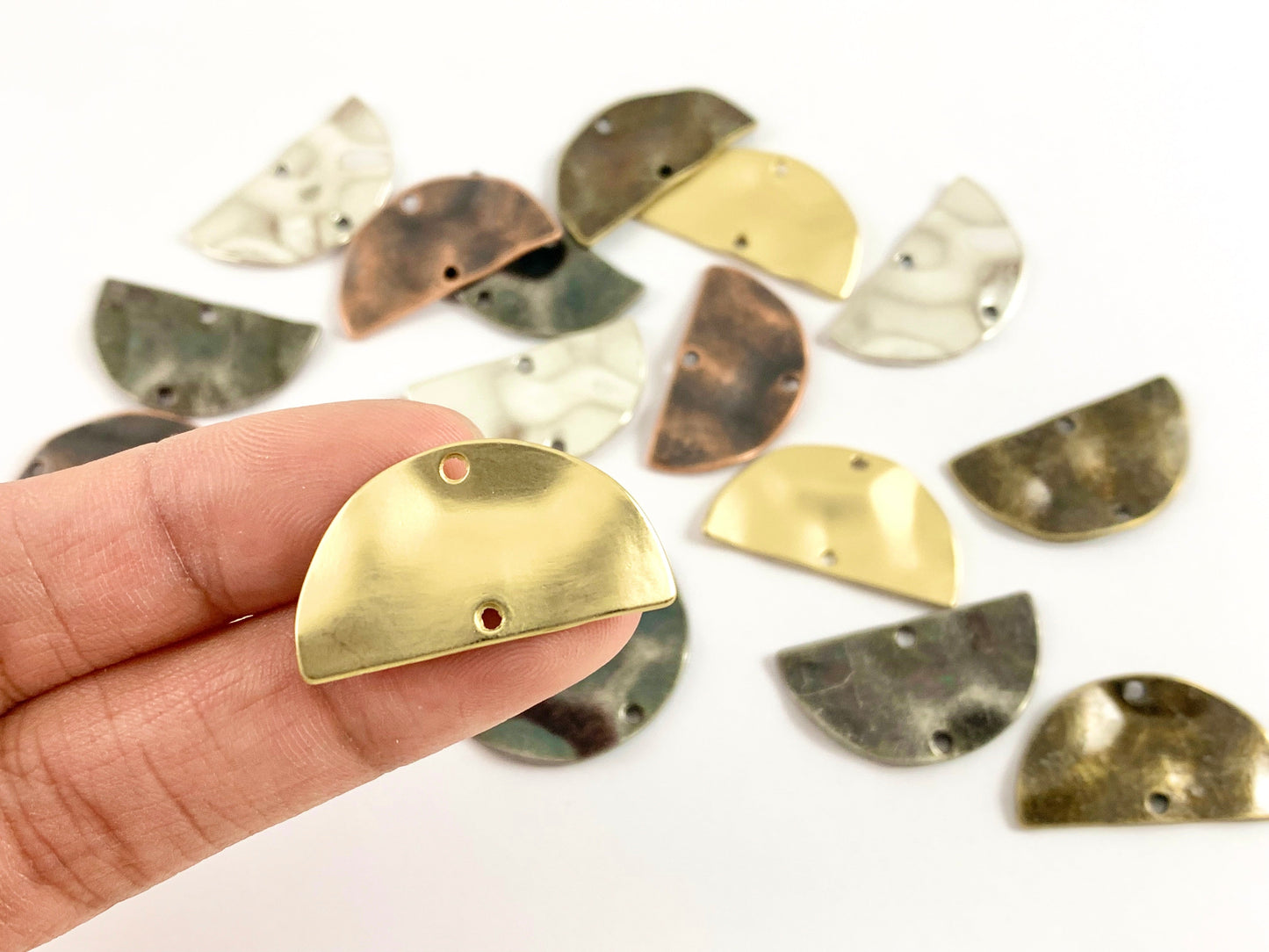 15x27mm Pewter Wavy Half Moon Pendants Beautiful Semi Circle Connectors Bulk Order in Matte Gold, Silver, Copper, Brass and Gunmetal