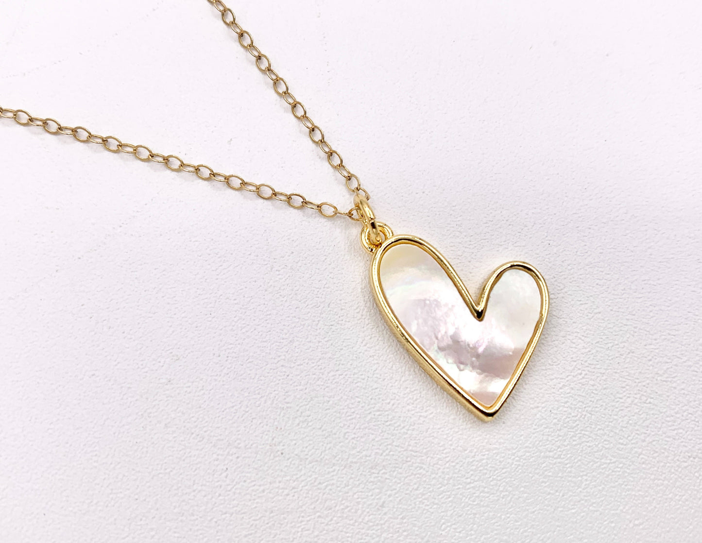 Abstract Mother of Pearl Heart Pendant Charm in Real Gold 18K Plated Over Brass 8 PCS