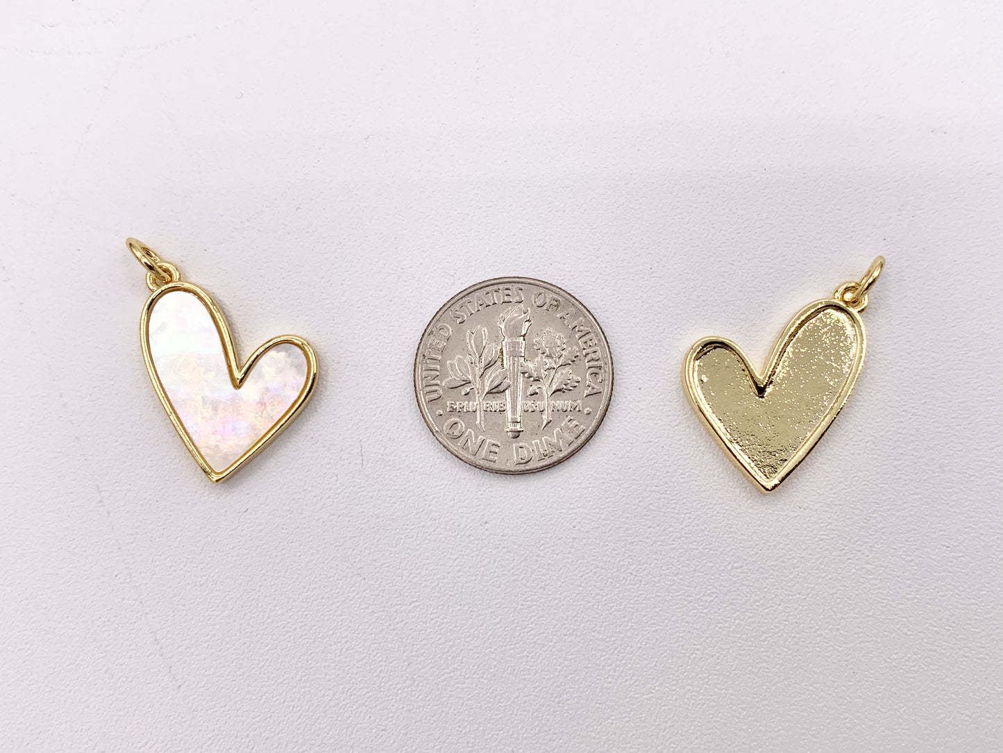 Abstract Mother of Pearl Heart Pendant Charm in Real Gold 18K Plated Over Brass 8 PCS