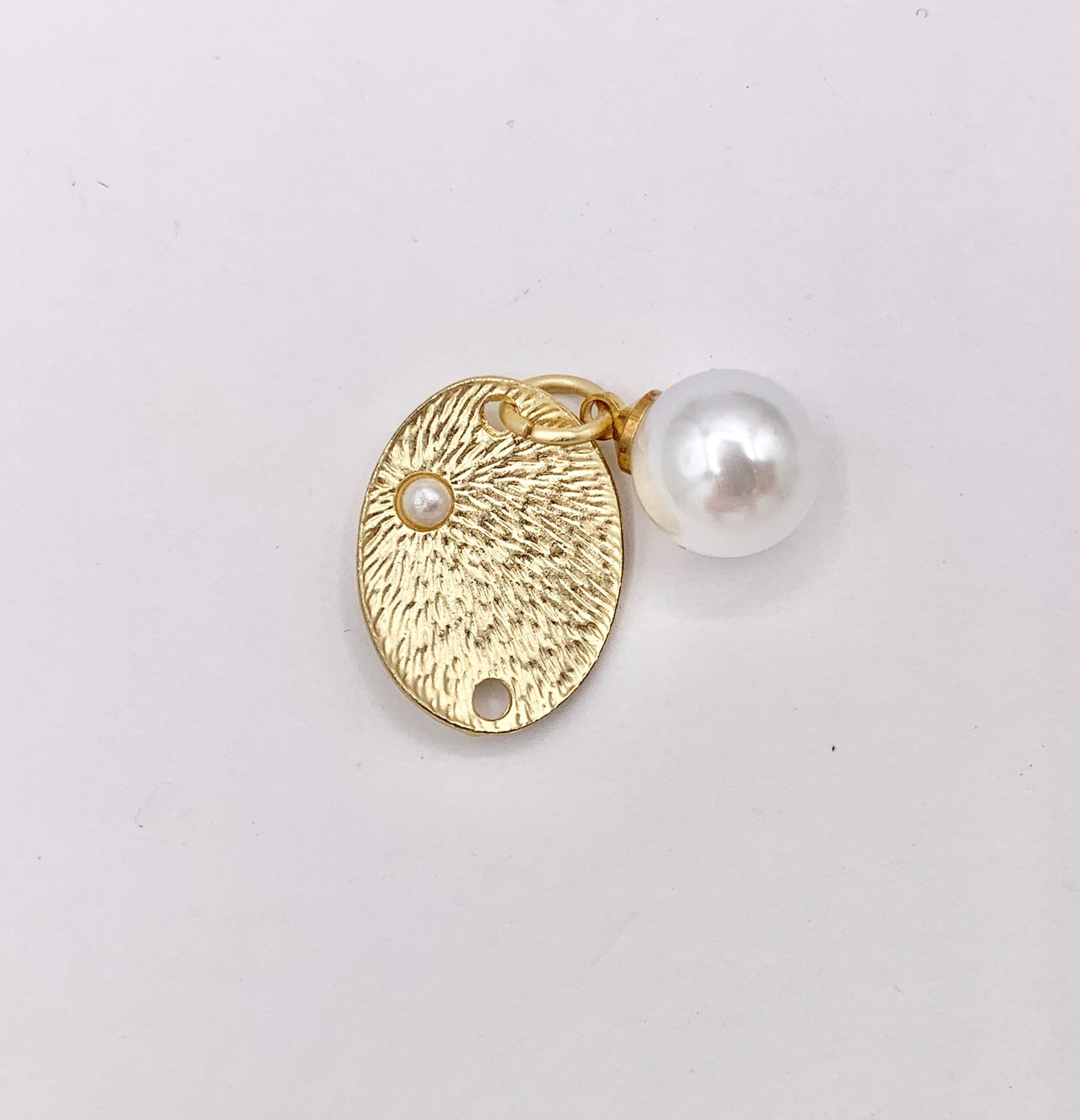 14x19mm Pewter Matte Gold Oval Charm with Imitation Pearl 10 PCS