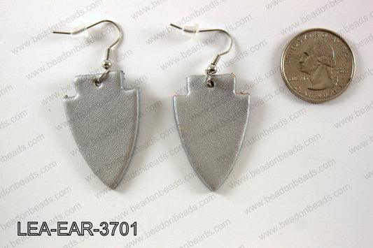 Leather arrow earrings 37x24mm LEA-EAR-3701