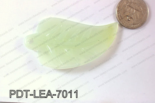 Jade Pendant Green Leaf 38x70mm PDT-LEA-7011