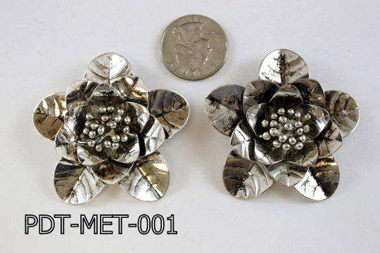 Metal Flower Pendant PDT-MET-001