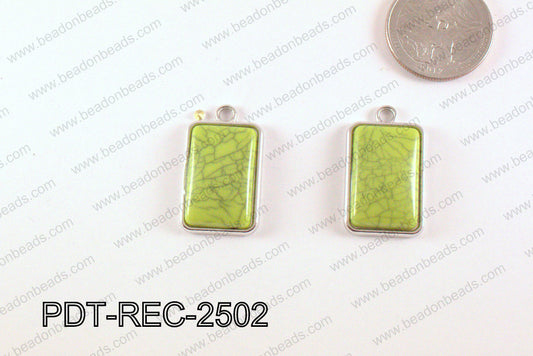 Metal Rectangle Pendant Green 18x25mm PDT-REC-2502
