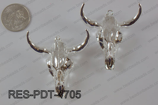 Resin ox head pendant with electroplating silver RES-PDT-4705