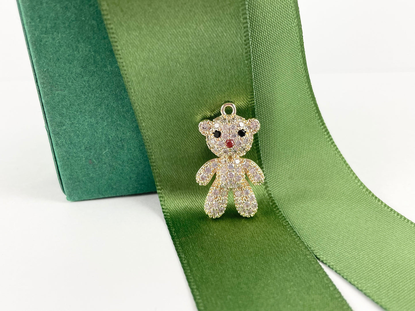 Cute Teddy Bear- Real Gold 18K Plated Micro CZ Pave Charm Pendant Over Copper 5 pcs