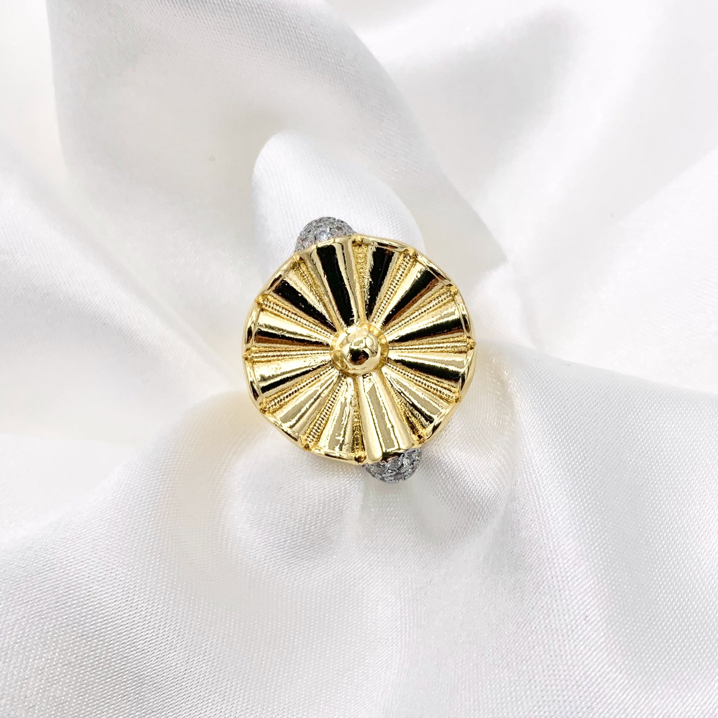 Beautiful Statement 2 Tone/Gold Circle Rings with Silver CZ Pave in 18K Gold Plated Copper 4pcs