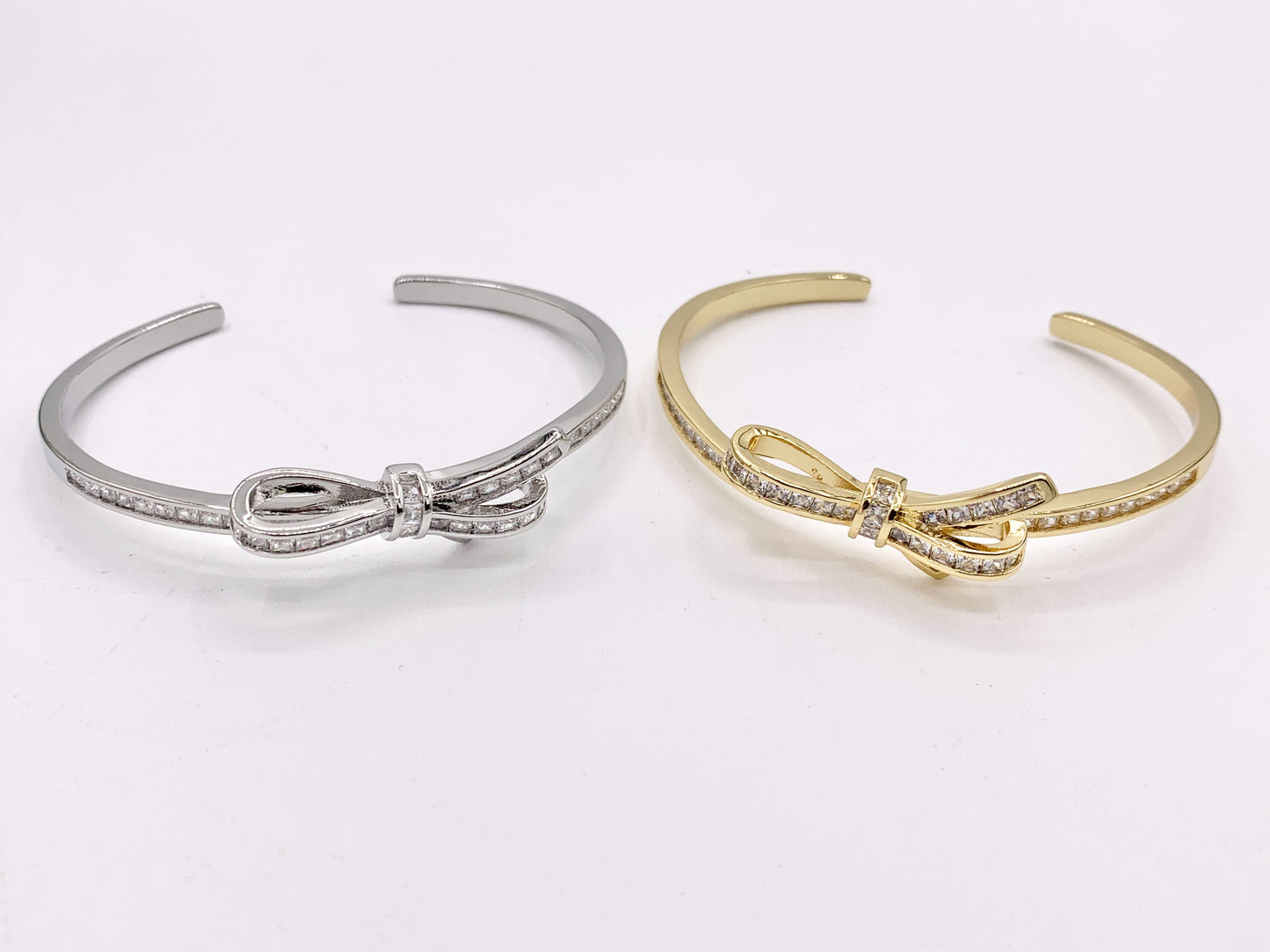 Bowtie Simple Minimal CZ Pave Bow Tie Rhinestone Bracelet Cuffs in Real Gold/Platinum 18K Plated Copper 1 pc