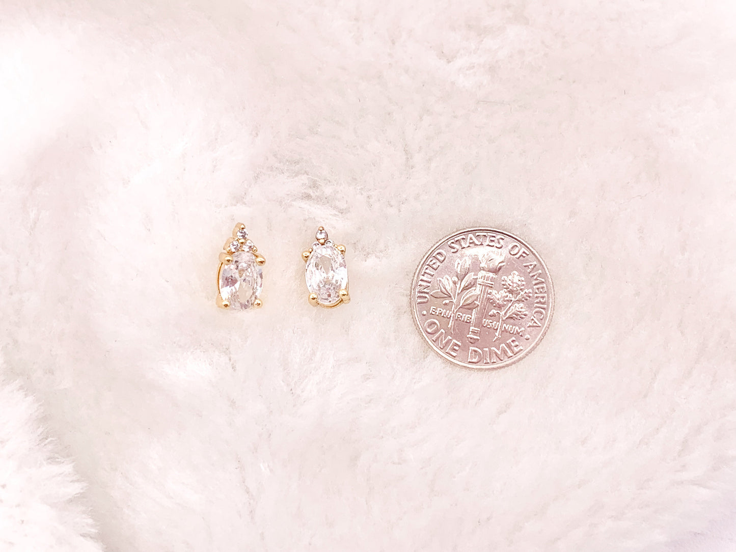 Oval Solitaire Cubic Zirconia Earrings Studs in 18K Gold Plated Copper 5 pairs