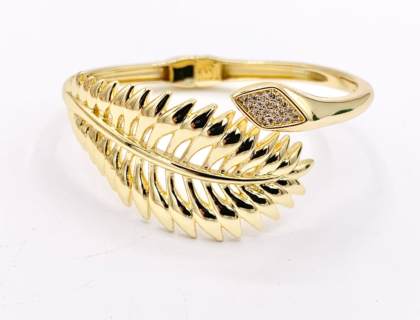 Beautiful Leaf Hinge Bracelets in Real 18K Gold Plated Copper CZ Pave Bypass Sling Open Hinge Bracelet Cuffs/Bangle 1 pc