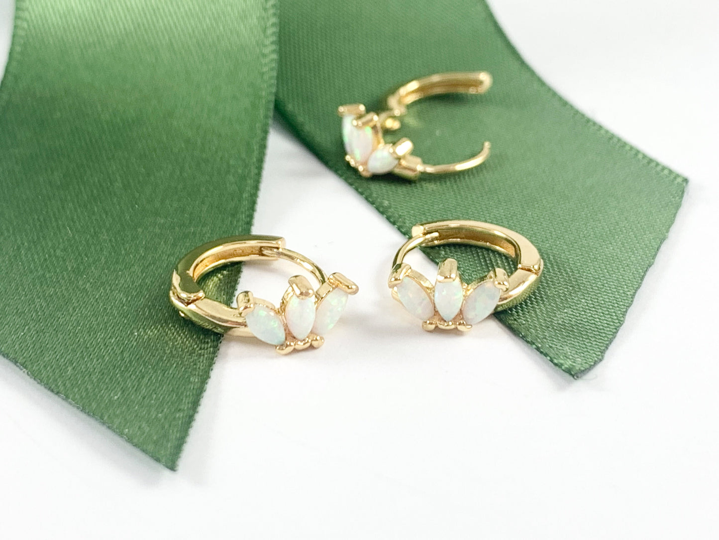 Real Gold 18K Simple Japanese Opal Dainty Minimal Huggies Earrings 11mm 2 pairs