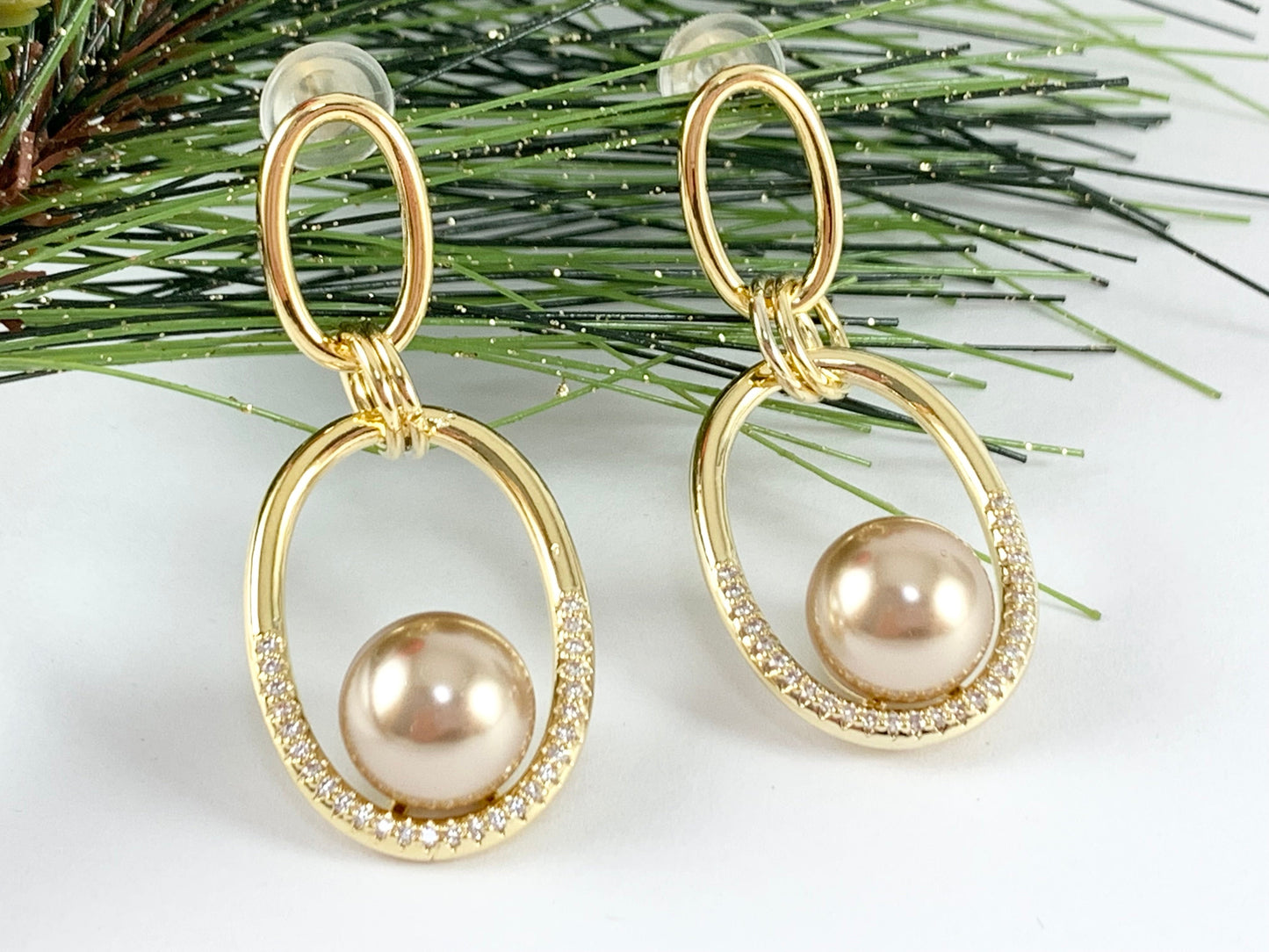 Elegant Champagne Pearl Oval Link in CZ Pave Bezel 18K gold Plated Copper 2 pairs